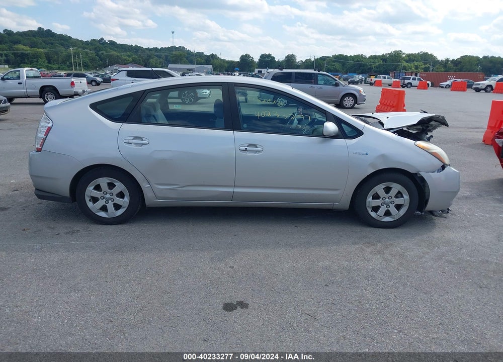 2008 TOYOTA PRIUS VIN: JTDKB20U983388504