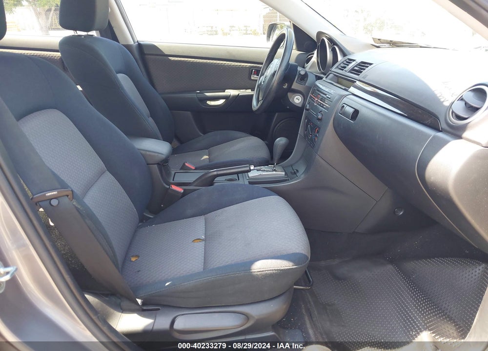 2006 MAZDA MAZDA3 VIN: JM1BK32G361527208