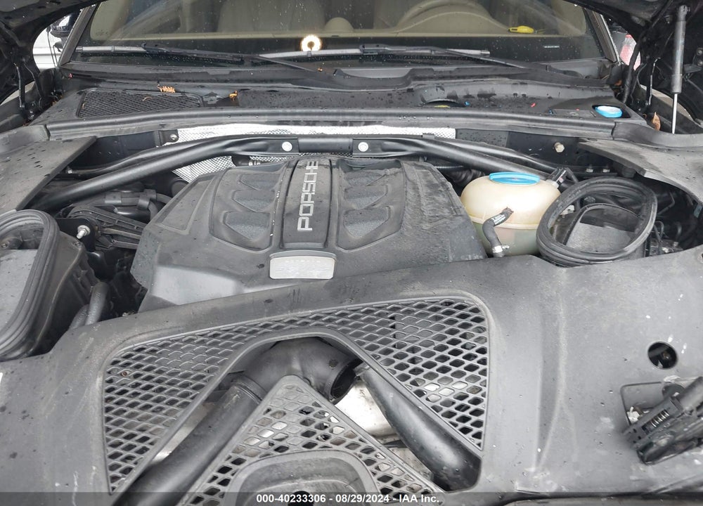 2015 PORSCHE MACAN S VIN: WP1AB2A5XFLB58212