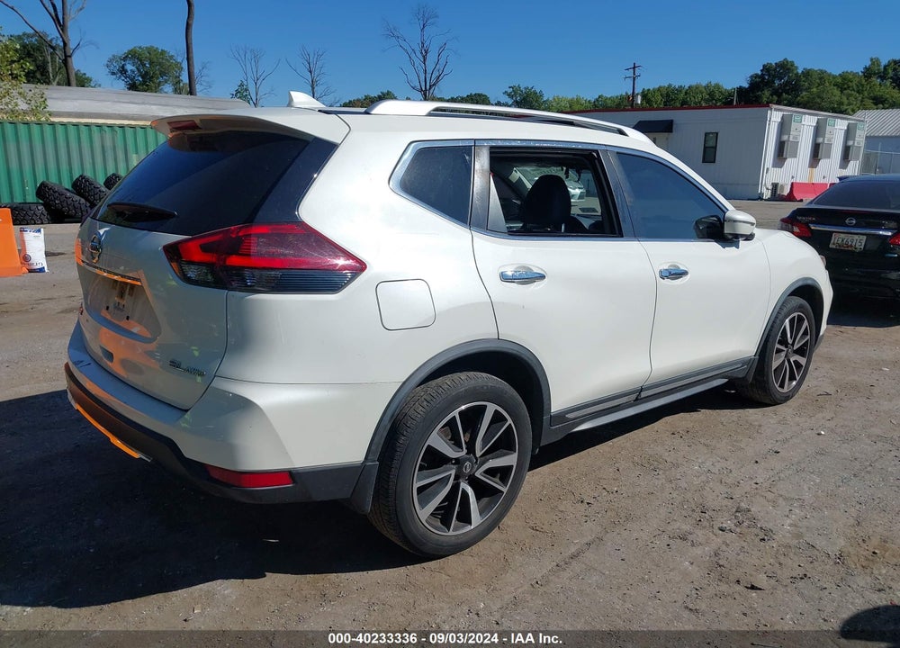 2018 NISSAN ROGUE SL VIN: JN8AT2MVXJW304646