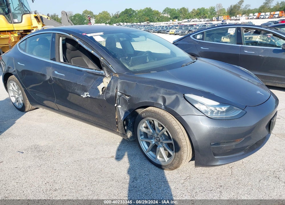 2018 TESLA MODEL 3 LONG RANGE/MID RANGE VIN: 5YJ3E1EA7JF048247