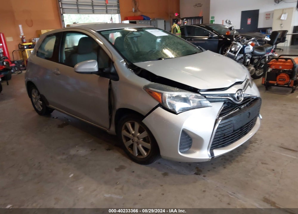 2015 TOYOTA YARIS LE VIN: VNKJTUD39FA023438