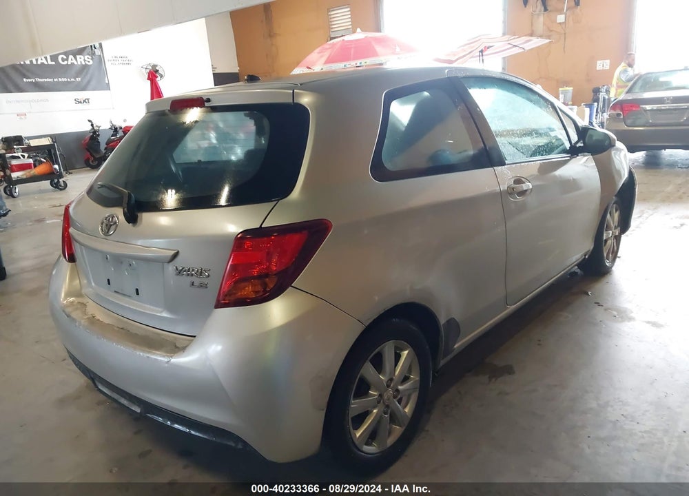 2015 TOYOTA YARIS LE VIN: VNKJTUD39FA023438