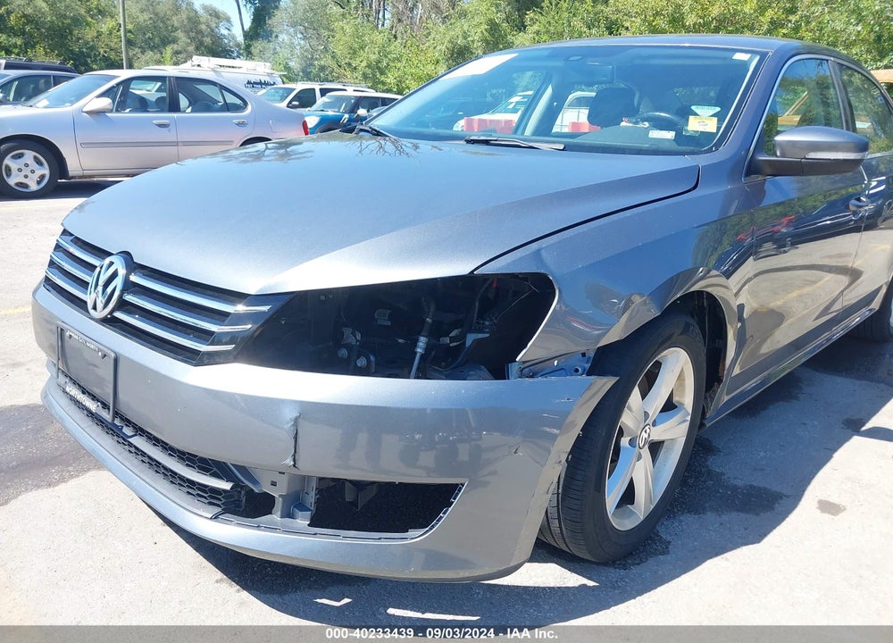 2013 VOLKSWAGEN PASSAT 2.5L SE VIN: 1VWBH7A38DC118155