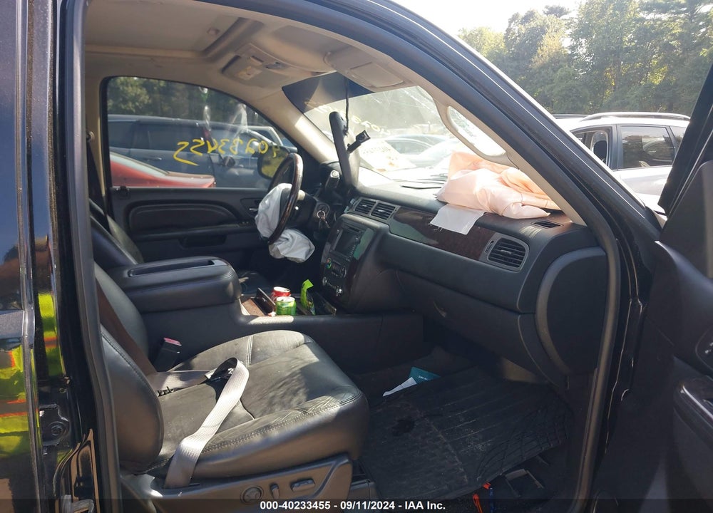 2010 GMC YUKON DENALI VIN: 1GKUKEEF8AR248102