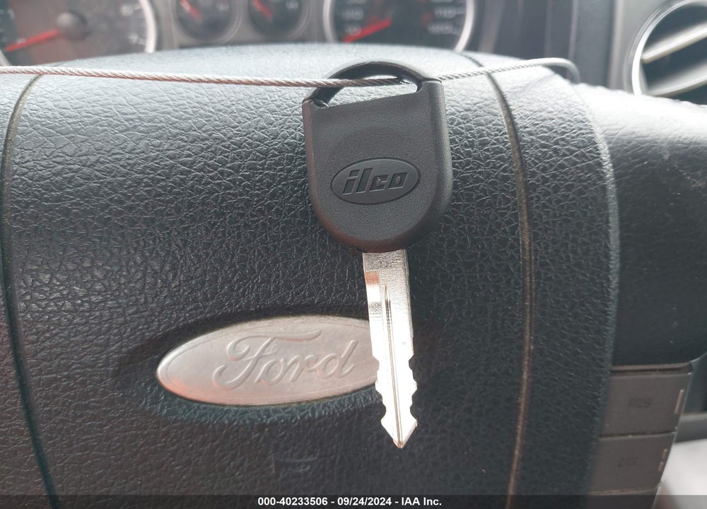 2005 FORD F-150 FX4/LARIAT/XLT VIN: 1FTPW145X5FA00987