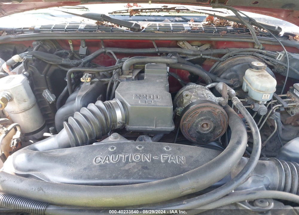 2000 CHEVROLET S-10 LS VIN: 1GCCS1946Y8193044
