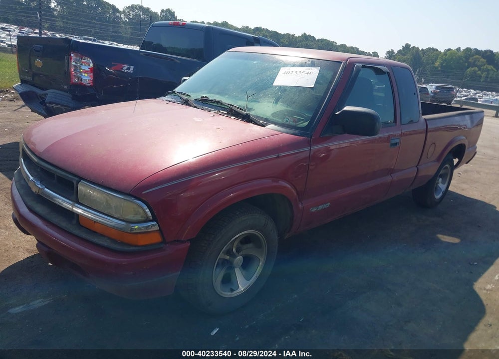 2000 CHEVROLET S-10 LS VIN: 1GCCS1946Y8193044