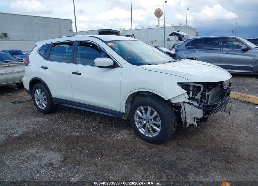 2018 NISSAN ROGUE S VIN: 5N1AT2MT3JC767526