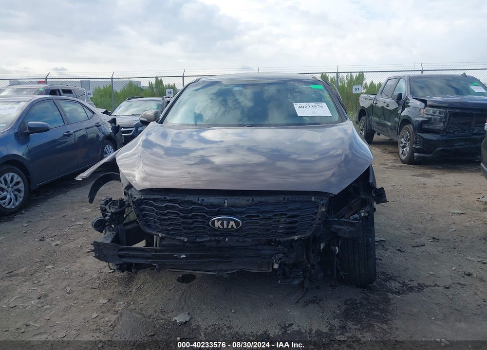 2019 KIA SORENTO 3.3L LX VIN: 5XYPG4A58KG484055