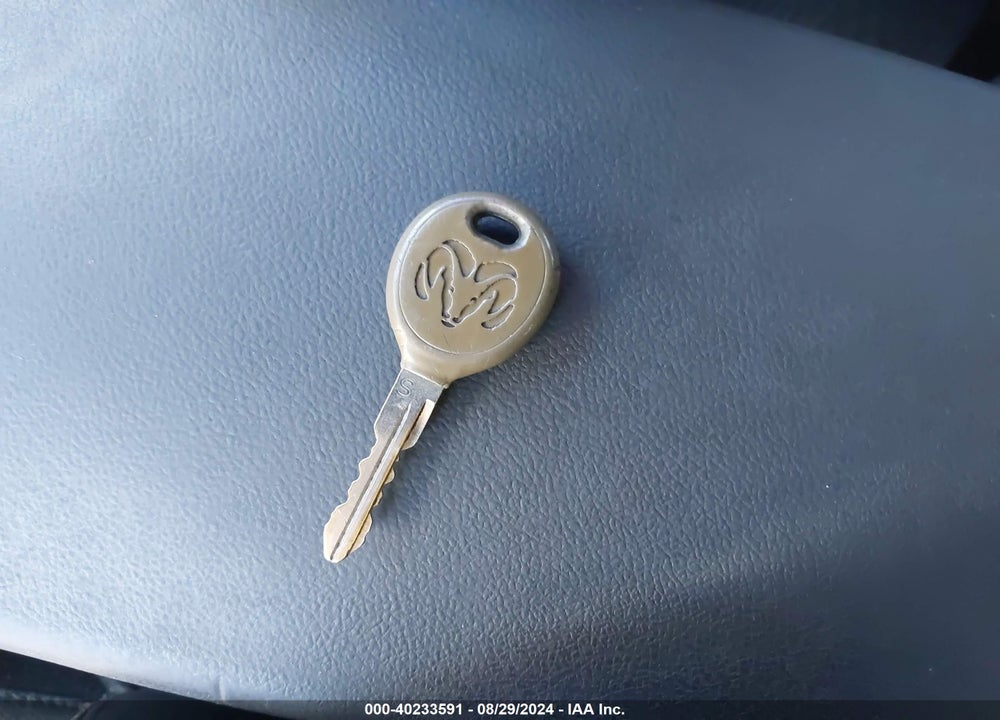 2006 DODGE MAGNUM VIN: 2D4FV47T46H157055