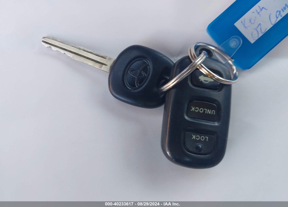 2002 TOYOTA CAMRY VIN: 4T1BE32KX2U579256