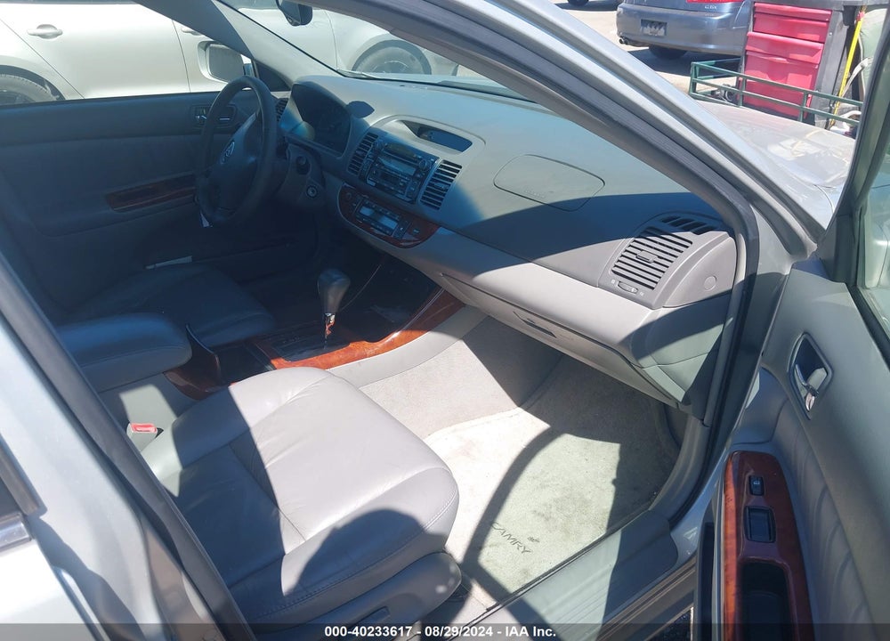 2002 TOYOTA CAMRY VIN: 4T1BE32KX2U579256