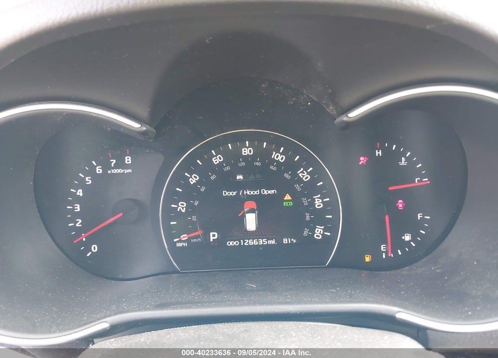 2014 KIA SORENTO LX VIN: 5XYKT3A64EG445749