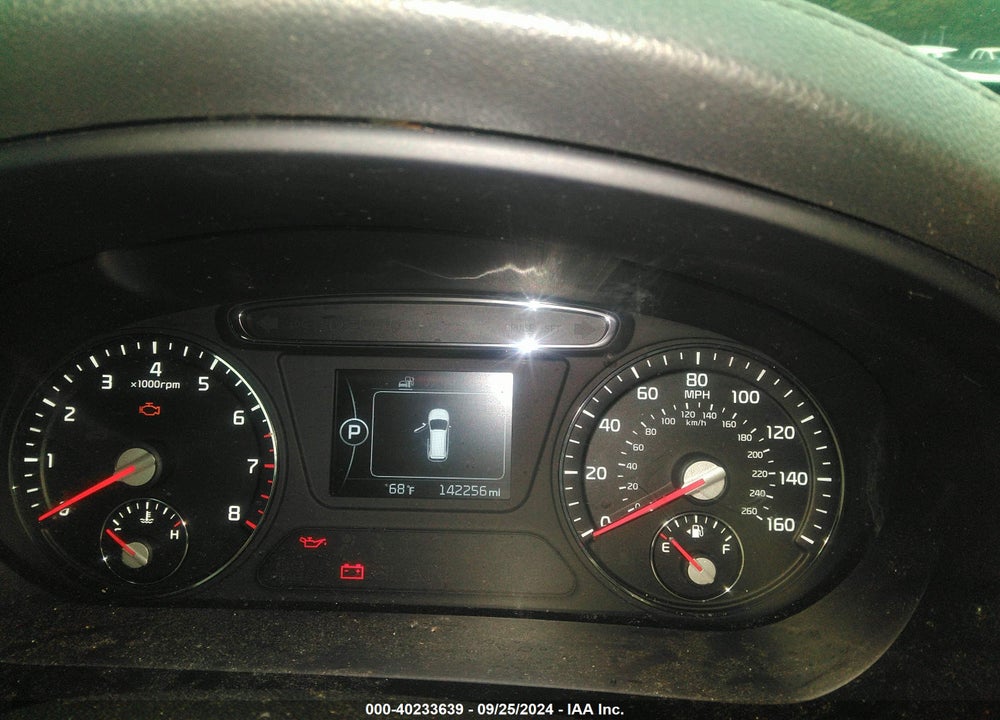 2016 KIA SORENTO 3.3L EX VIN: 5XYPH4A52GG092824