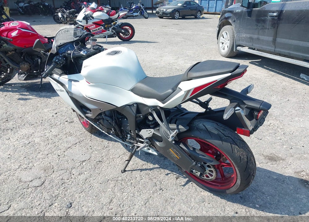 2024 KAWASAKI ZX636 K VIN: JKBZXJJ19RA000897