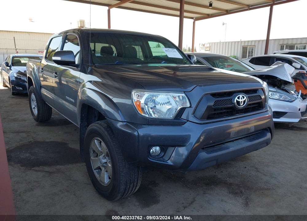 2015 TOYOTA TACOMA PRERUNNER V6 VIN: 3TMJU4GN1FM187837