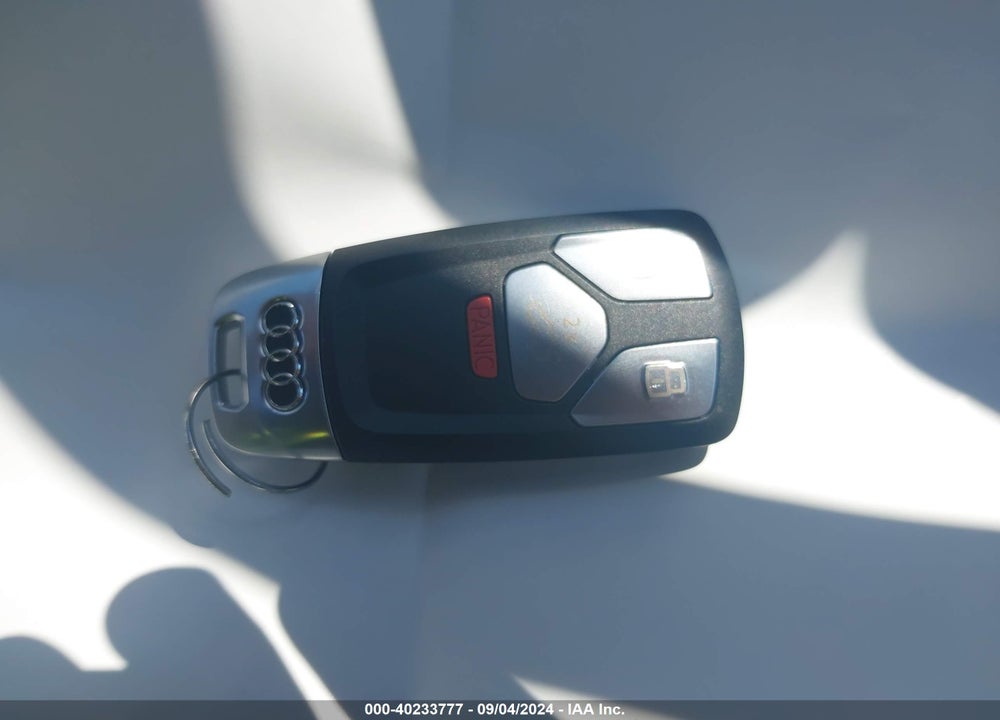2021 AUDI Q5 PREMIUM 45 TFSI QUATTRO S TRONIC VIN: WA1AAAFY9M2095361