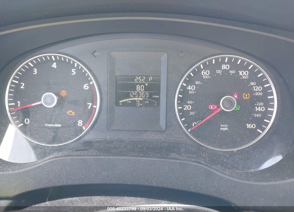 2012 VOLKSWAGEN JETTA 2.5L SE VIN: 3VWDP7AJ0CM418800