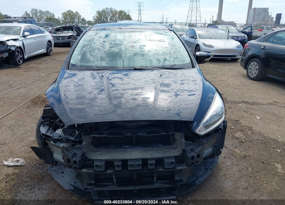 2017 FORD FOCUS SE VIN: 1FADP3F21HL340703