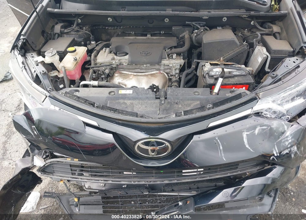 2016 TOYOTA RAV4 XLE VIN: 2T3RFREV3GW461164
