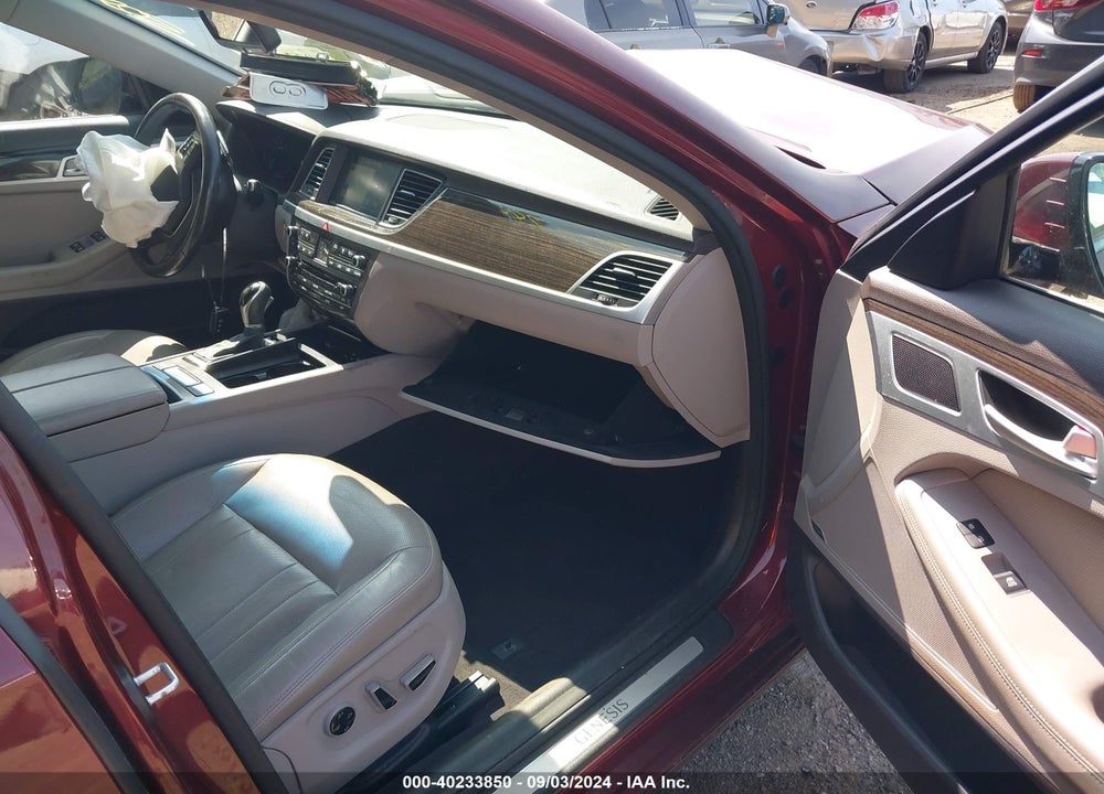 2015 HYUNDAI GENESIS 3.8 VIN: KMHGN4JE4FU034019