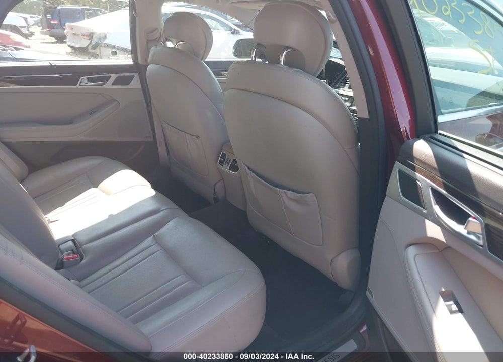 2015 HYUNDAI GENESIS 3.8 VIN: KMHGN4JE4FU034019