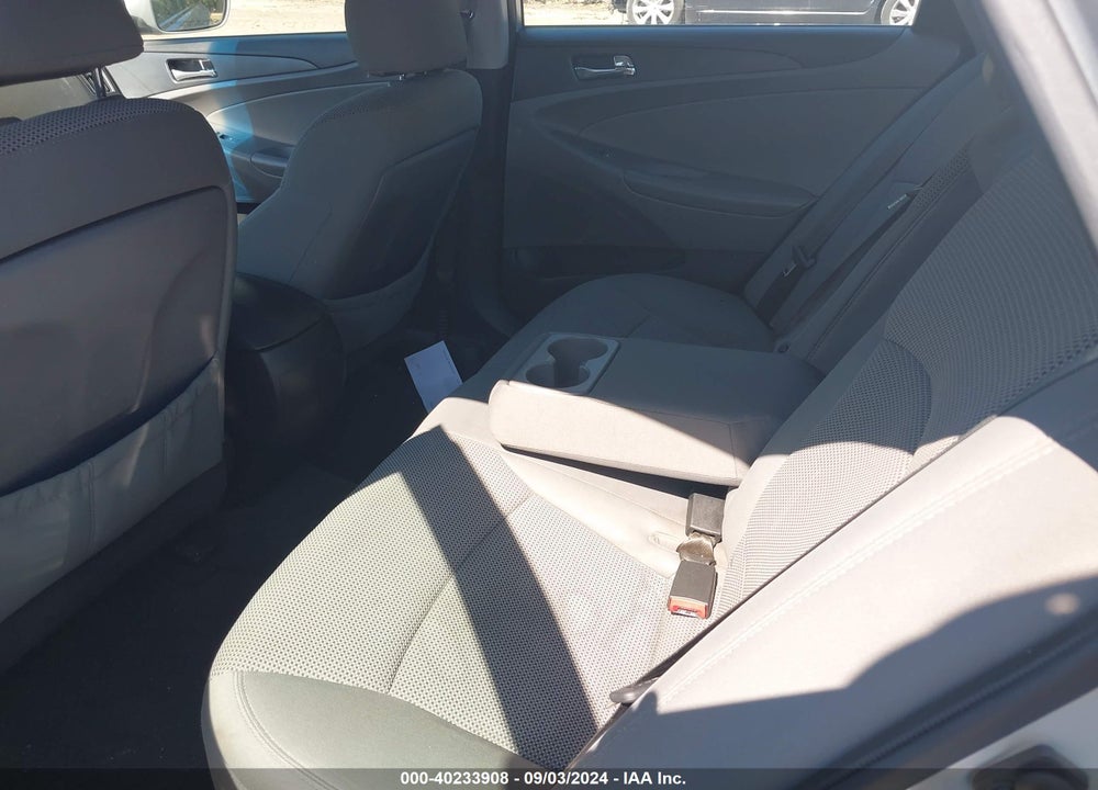 2013 HYUNDAI SONATA GLS VIN: 5NPEB4AC8DH715598