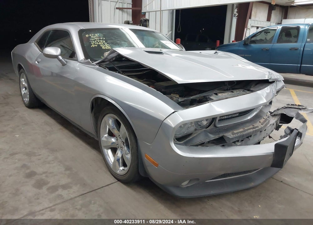 2013 DODGE CHALLENGER SXT PLUS VIN: 2C3CDYAG4DH724999