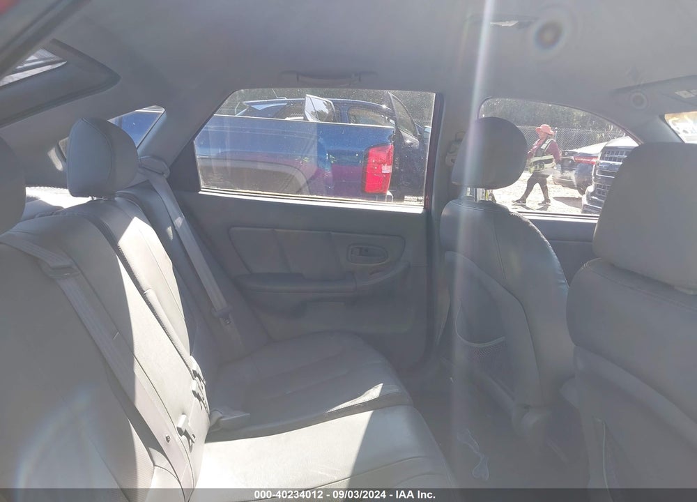 2006 HYUNDAI ELANTRA VIN: KMHDN56D06U188039