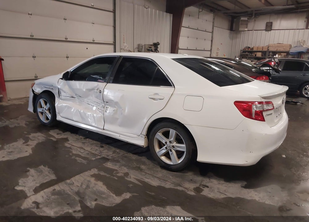 2014 TOYOTA CAMRY SE VIN: 4T1BF1FKXEU780610