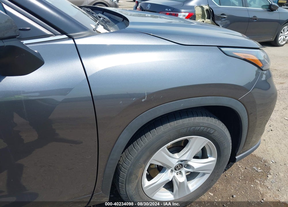 2020 TOYOTA HIGHLANDER LE VIN: 5TDZZRAHXLS026922