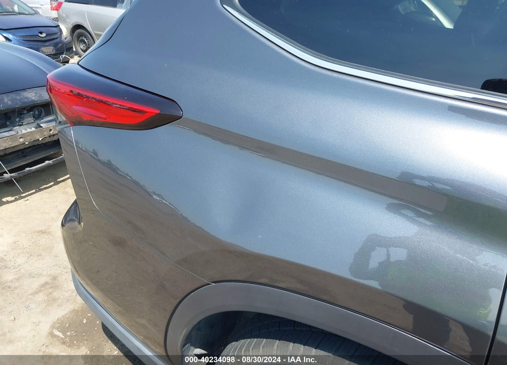 2020 TOYOTA HIGHLANDER LE VIN: 5TDZZRAHXLS026922