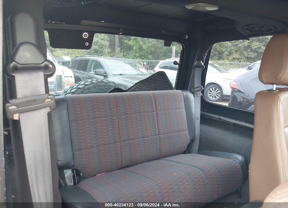 2000 JEEP WRANGLER SPORT VIN: 1J4FA49S7YP768316