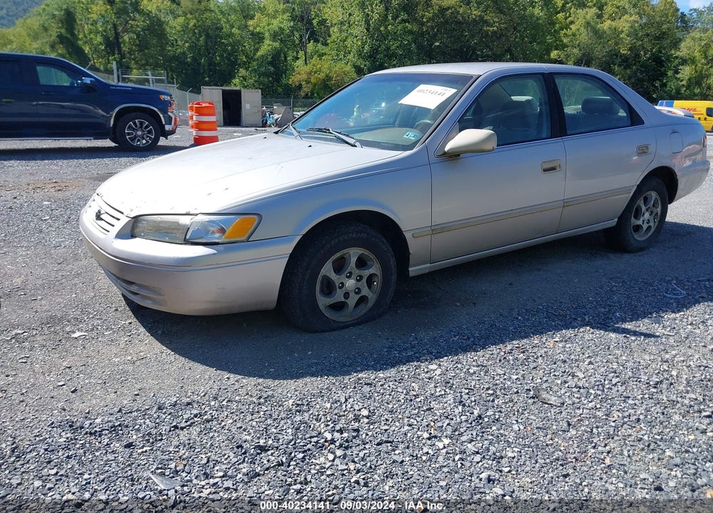1998 TOYOTA CAMRY VIN: 4T1BG22KXWU196878