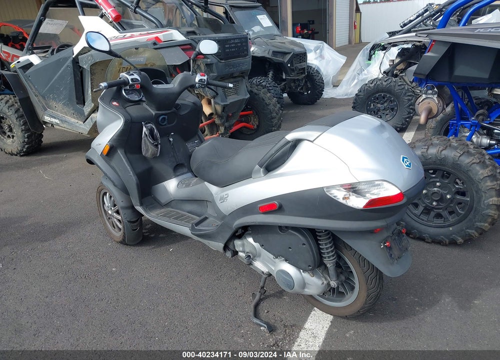 2009 PIAGGIO MP3 250 VIN: ZAPM479M195003816