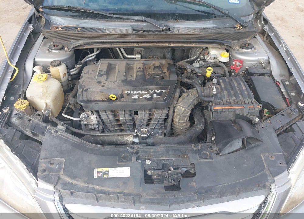 2014 CHRYSLER 200 LX VIN: 1C3CCBAB2EN124625