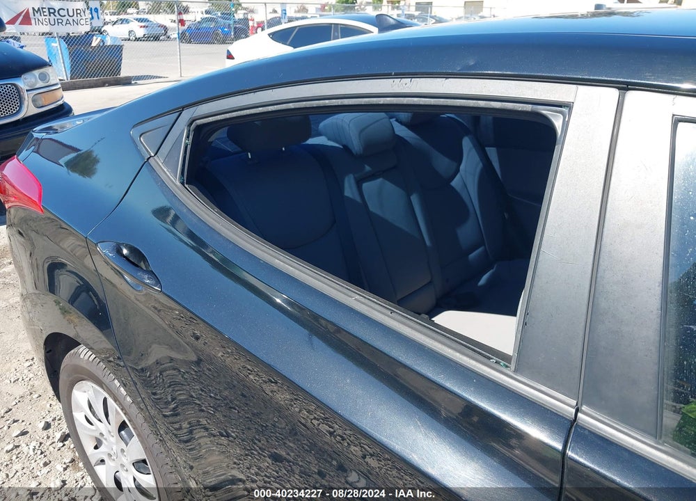 2011 HYUNDAI ELANTRA GLS VIN: 5NPDH4AE4BH036405