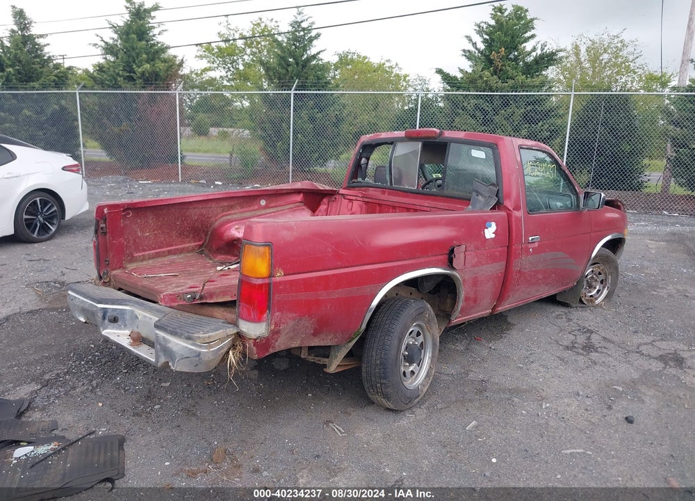1994 NISSAN TRUCK XE VIN: 1N6SD11S0RC315134