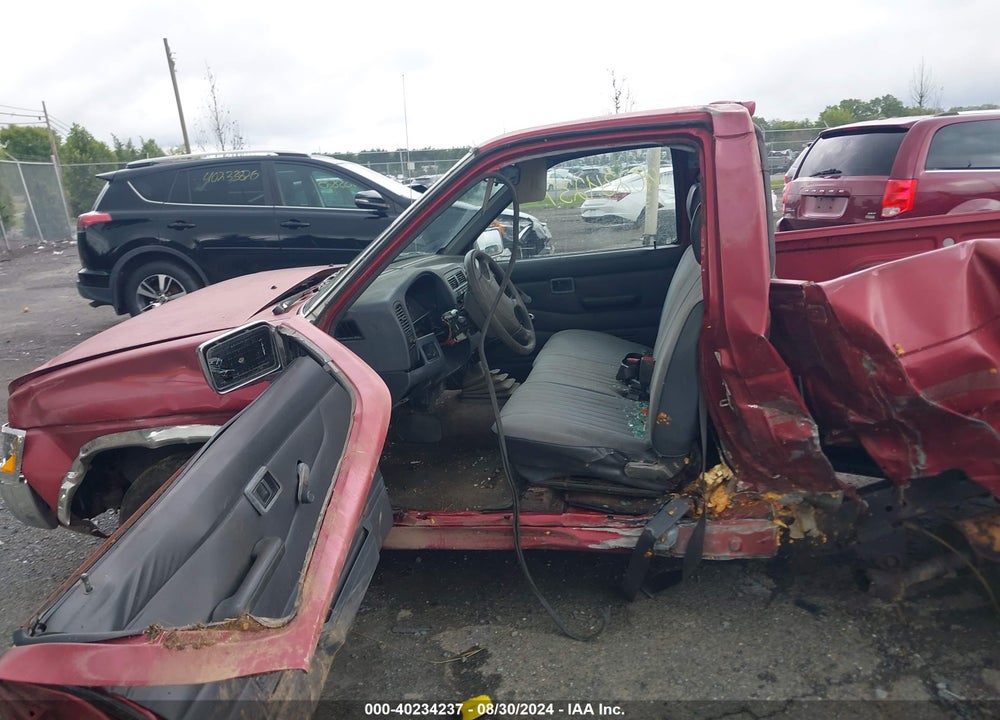 1994 NISSAN TRUCK XE VIN: 1N6SD11S0RC315134