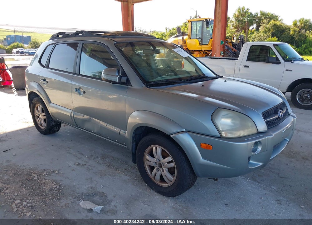2007 HYUNDAI TUCSON LIMITED/SE VIN: KM8JN12D17U643080