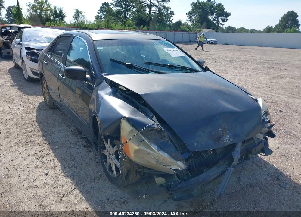 2004 HONDA ACCORD 3.0 EX VIN: 1HGCM66504A088976