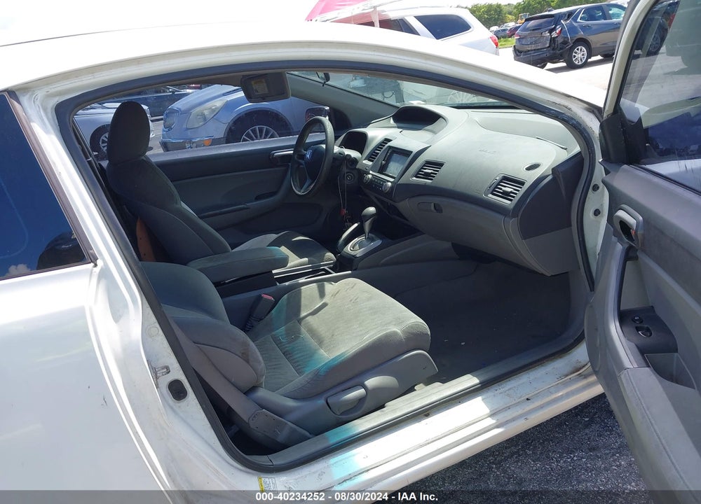 2009 HONDA CIVIC LX VIN: 2HGFG12699H510774