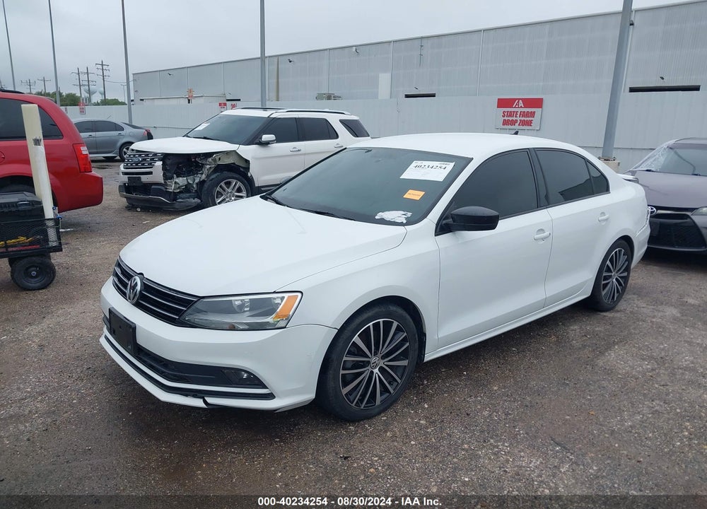 2016 VOLKSWAGEN JETTA 1.8T SPORT VIN: 3VWD17AJ7GM370347