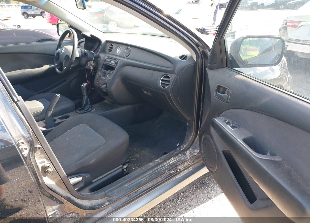 2005 MITSUBISHI OUTLANDER LS VIN: JA4LZ31F05U022081