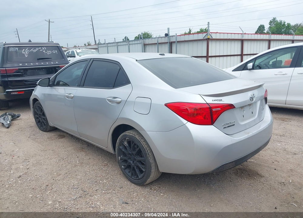 2017 TOYOTA COROLLA SE SPECIAL EDITION VIN: 5YFBURHE1HP607284
