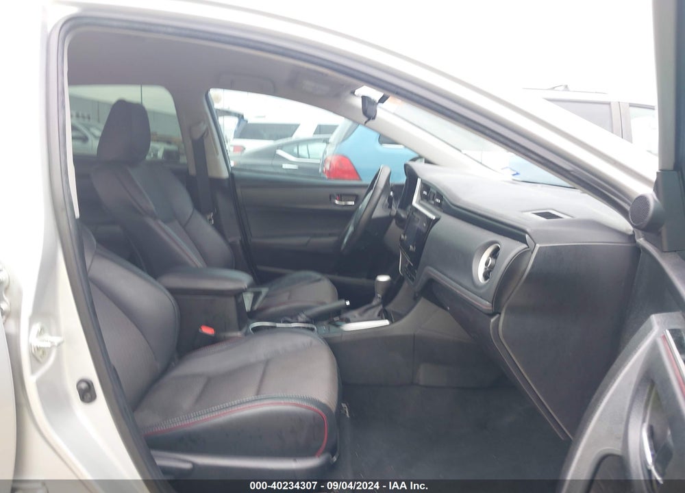 2017 TOYOTA COROLLA SE SPECIAL EDITION VIN: 5YFBURHE1HP607284