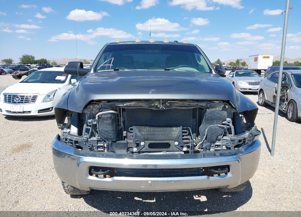 2013 RAM 2500 TRADESMAN VIN: 3C6TR5HT9DG520401