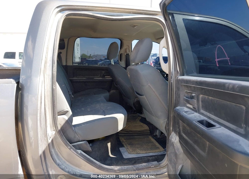 2013 RAM 2500 TRADESMAN VIN: 3C6TR5HT9DG520401