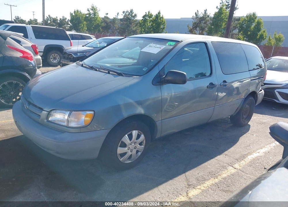 2000 TOYOTA SIENNA CE VIN: 4T3ZF19C1YU185613